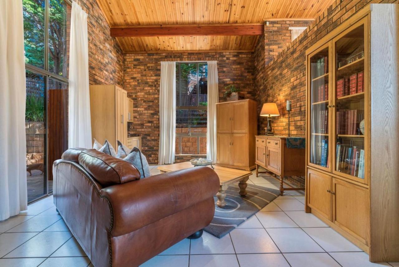 Auberge Cape Guesthouse Fokváros Kültér fotó